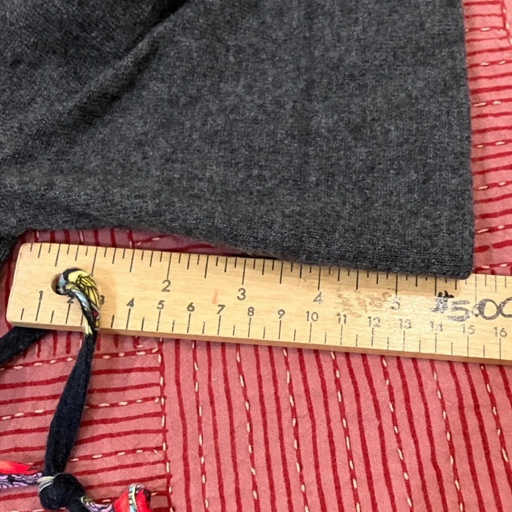 Banana Republic XS cashmere / wool blend heather Gray wm’s cardigan - Picture 14 of 14